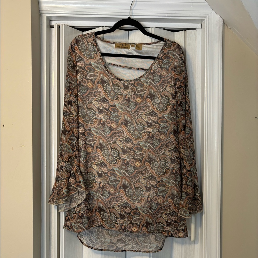 R Cinco Ranch Tan & Brown Paisley Top